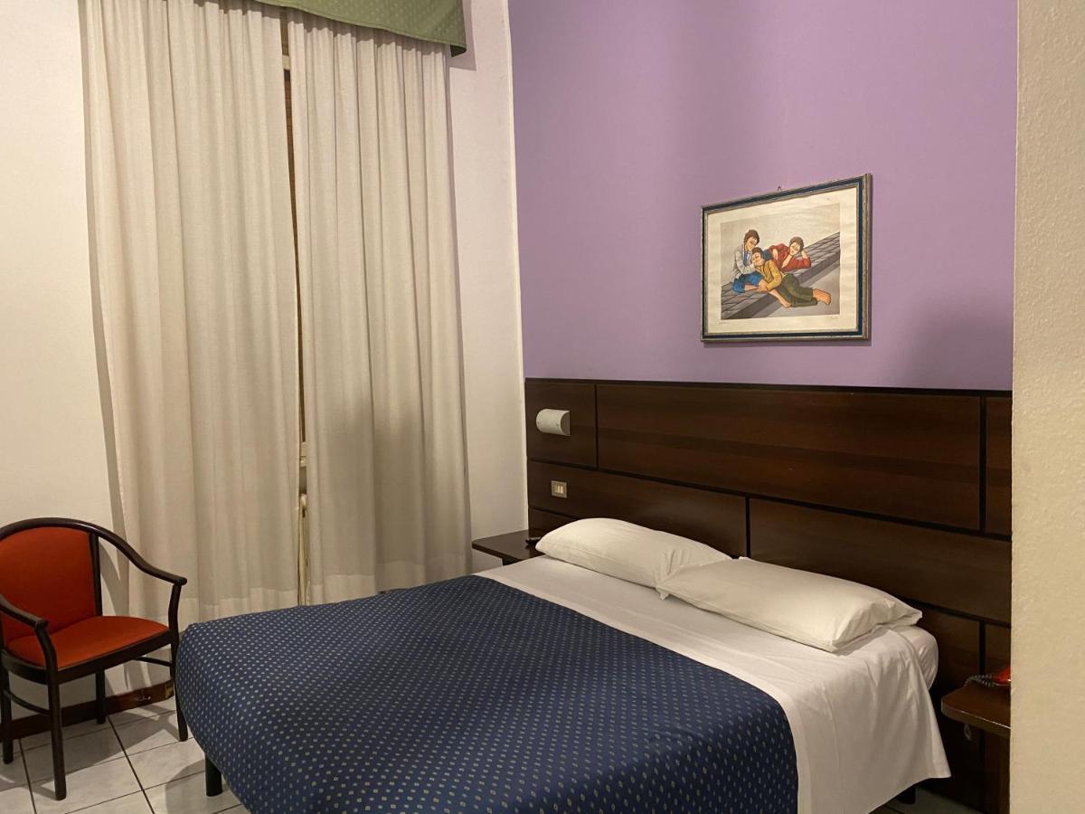 Hotel La Pace มิลาน ภายนอก รูปภาพ