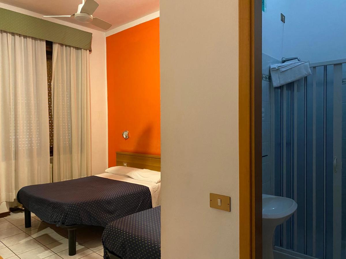 Hotel La Pace มิลาน ภายนอก รูปภาพ