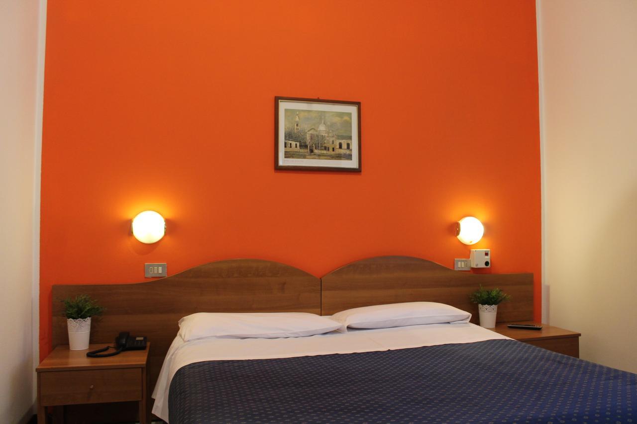 Hotel La Pace มิลาน ภายนอก รูปภาพ