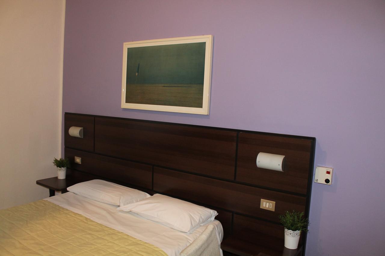 Hotel La Pace มิลาน ภายนอก รูปภาพ
