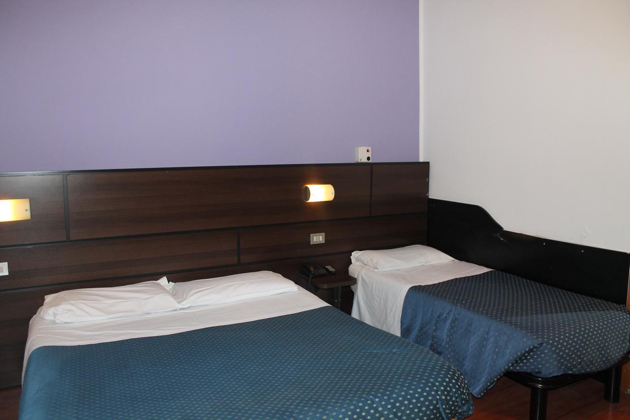 Hotel La Pace มิลาน ภายนอก รูปภาพ